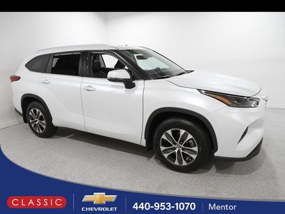 Used 2022 Toyota Highlander XLE