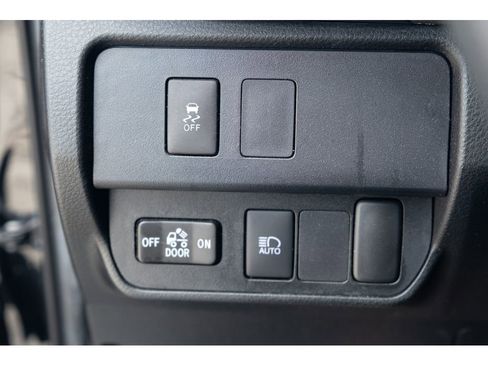 Used 2021 Toyota Tacoma SR5 image 29