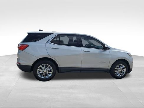 Used 2019 Chevrolet Equinox LT AWD/4WD image 3