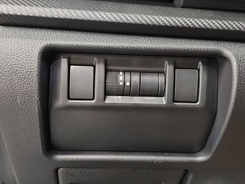 Used 2024 Subaru Crosstrek 2.5i Wilderness w/ Crosstrek Mirror Package image 28