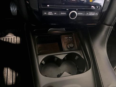 Used 2020 INFINITI QX50 Luxe w/ Navigation Package image 32