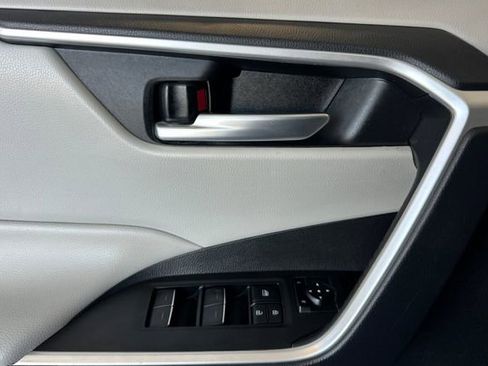 Certified 2025 Toyota RAV4 XLE FWD image 14