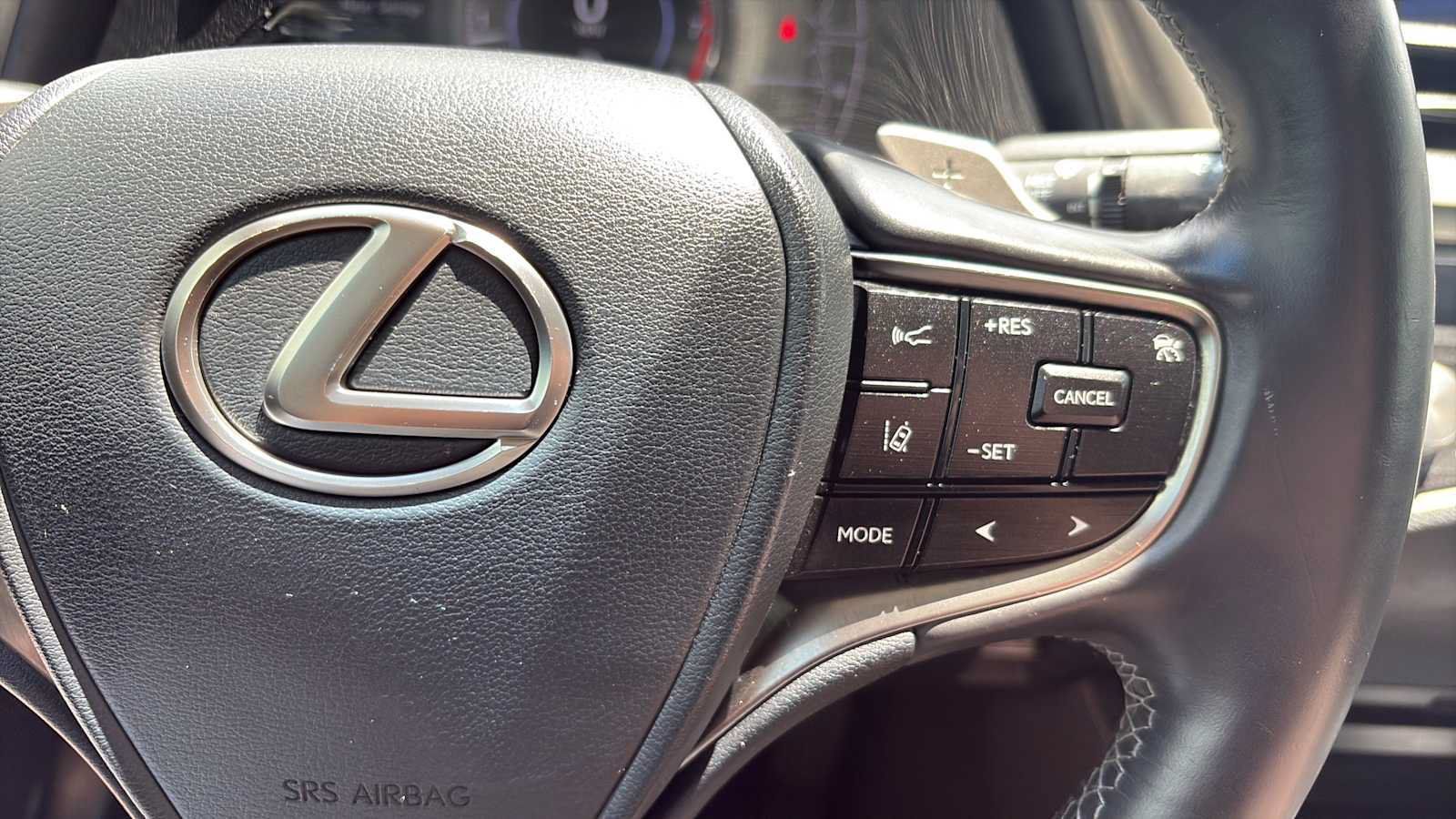 Used 2021 Lexus ES 350 w/ Accessory Package FWD image 15