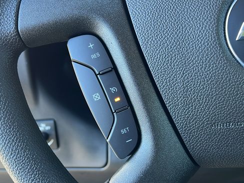 New 2025 Chevrolet Express 2500 w/ Driver Convenience Package image 22