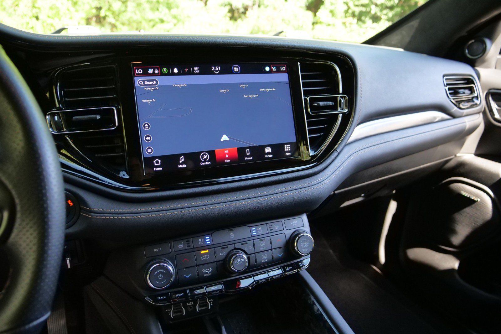 Used 2025 Dodge Durango R/T AWD/4WD image 13