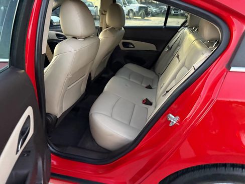 Used 2014 Chevrolet Cruze Diesel image 17