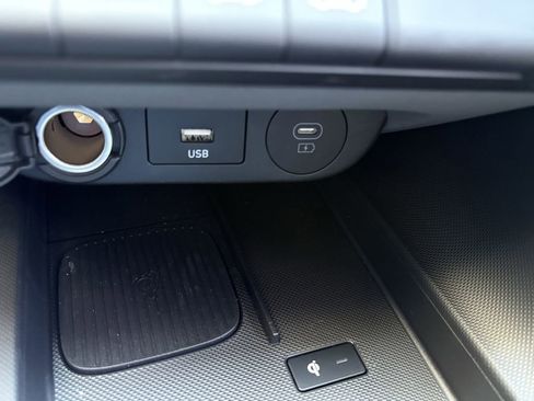 New 2025 Hyundai Elantra Sport image 18