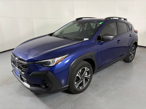 Used 2025 Subaru Crosstrek 2.5i Premium AWD/4WD image 4