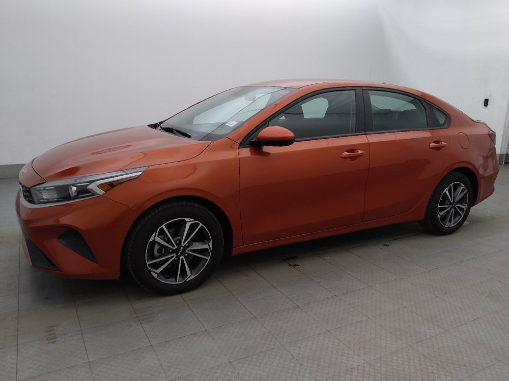 Used 2023 Kia Forte LXS FWD image 2