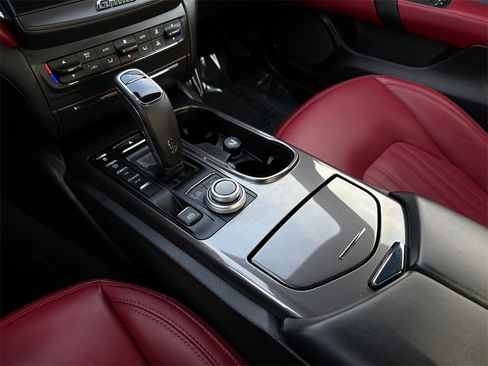 Used 2019 Maserati Ghibli S Q4 image 31
