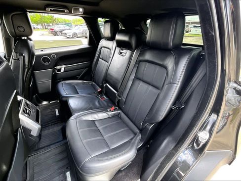 Used 2020 Land Rover Range Rover Sport HSE image 19