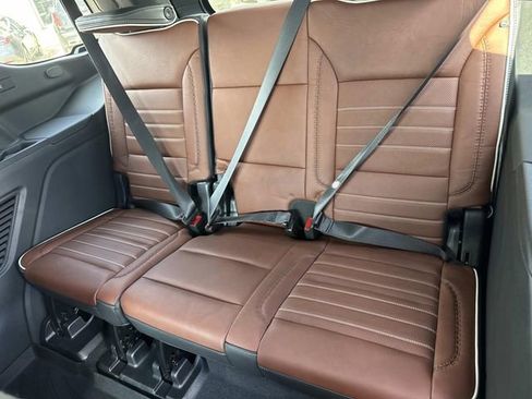 Used 2024 GMC Yukon Denali Ultimate image 17