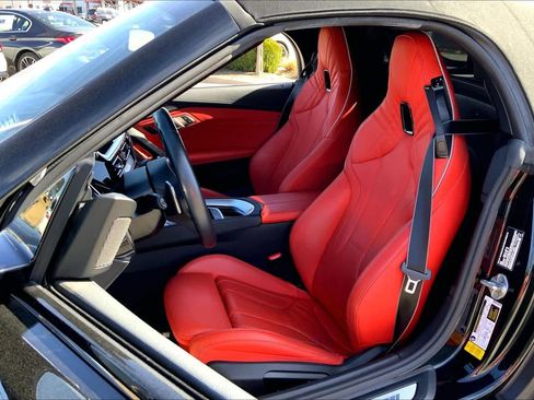 Used 2023 BMW Z4 sDrive30i w/ Premium Package image 6