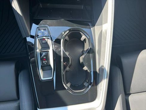 New 2025 Audi Q5 Premium Plus image 18
