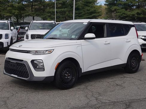 Used 2020 Kia Soul LX FWD image 5