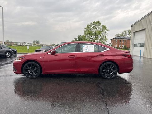 Used 2023 Lexus ES 350 F Sport FWD image 4