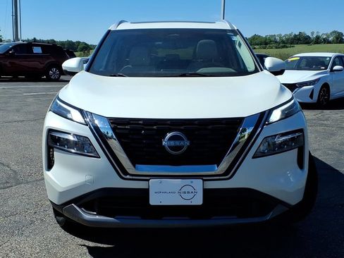 Used 2023 Nissan Rogue SL AWD/4WD image 7