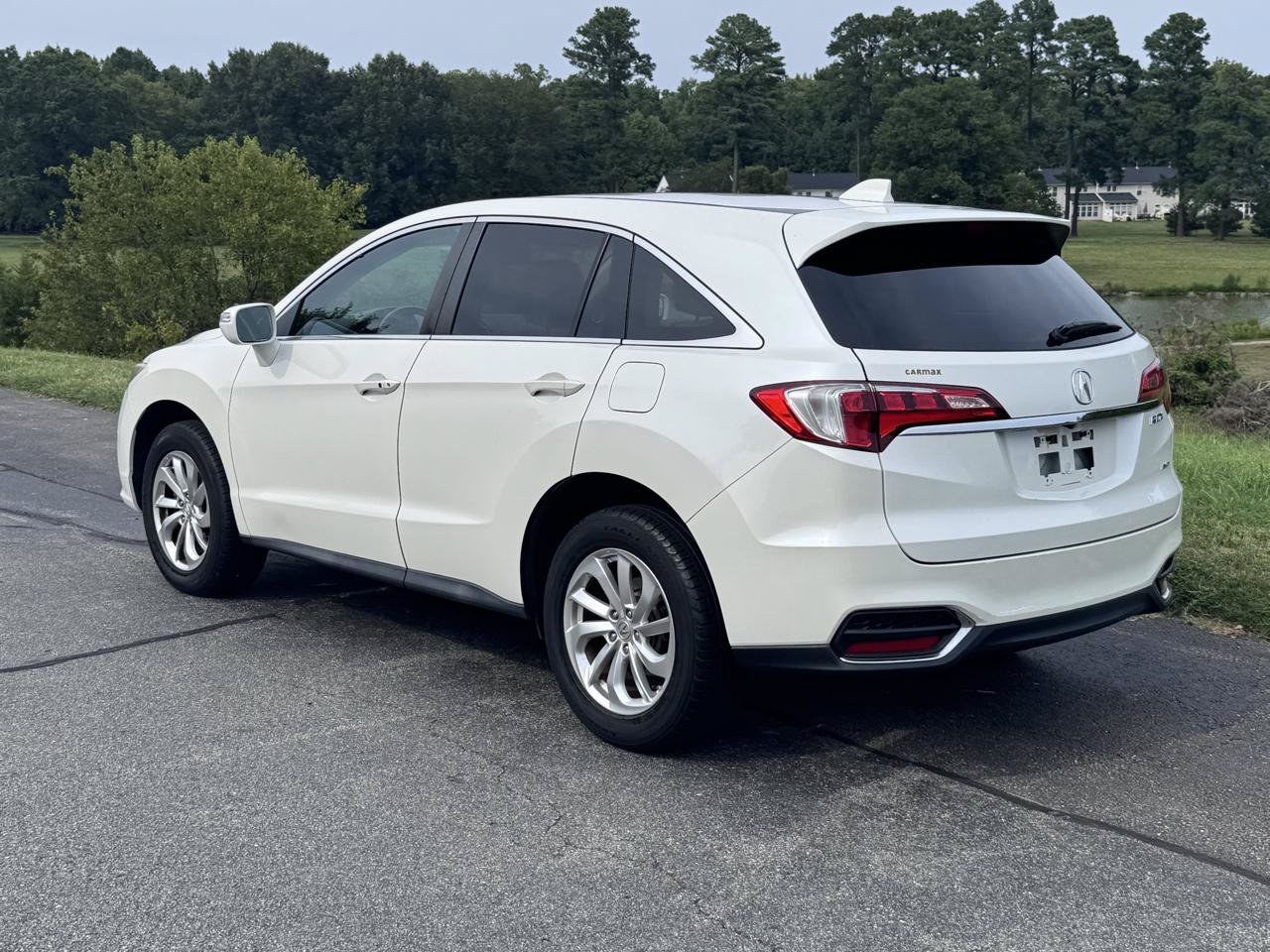 Used 2017 Acura RDX AWD image 9