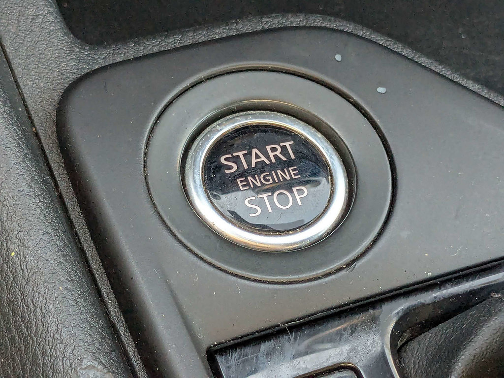 Used 2023 Nissan Sentra S FWD image 30