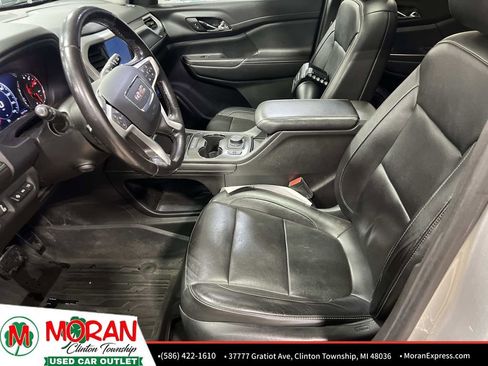 Used 2020 GMC Acadia SLT w/ Driver Alert Package II image 21