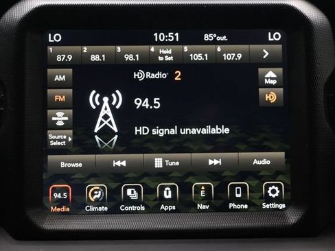Used 2021 Jeep Wrangler Unlimited Sahara AWD/4WD image 12