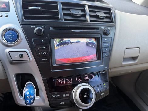 Used 2012 Toyota Prius V Two FWD image 37