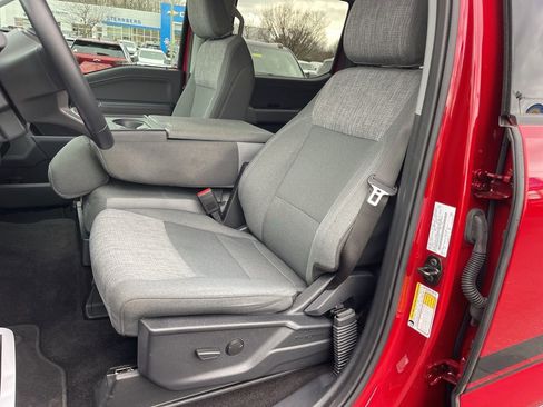 Used 2022 Ford F150 XLT w/ Equipment Group 301A Mid image 9