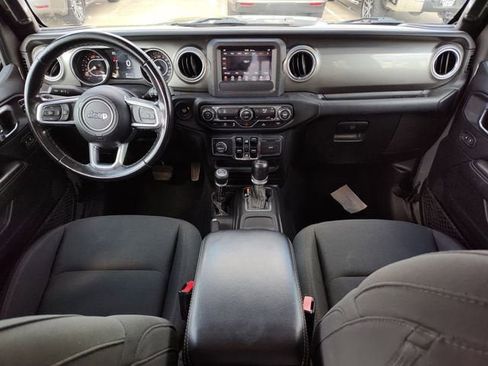 Used 2021 Jeep Wrangler Unlimited Sahara image 22