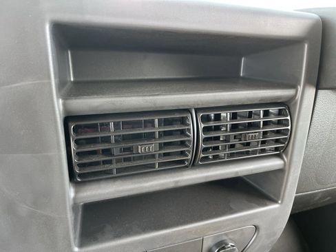 New 2025 GMC Savana 2500 Extended w/ Driver Convenience Package image 22