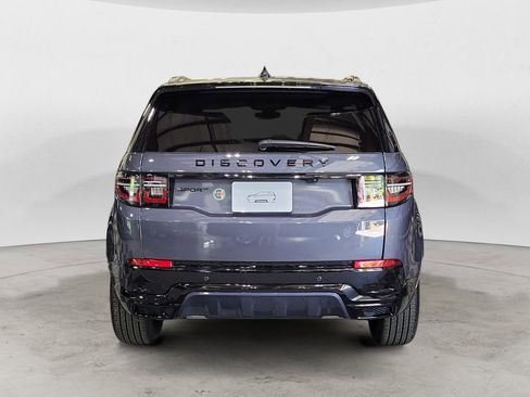 Used 2024 Land Rover Discovery Sport Dynamic SE AWD/4WD image 4