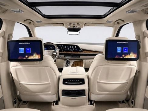 Used 2024 Cadillac Escalade Sport Platinum w/ LPO, ONYX Package AWD/4WD image 27