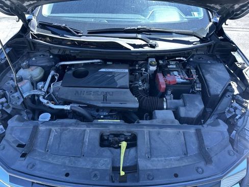 Used 2025 Nissan Rogue SV AWD/4WD image 19