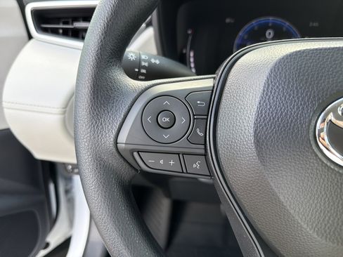 New 2026 Toyota Corolla Cross L image 28