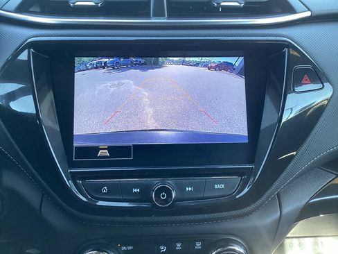 Used 2023 Chevrolet TrailBlazer ACTIV w/ Technology Package AWD/4WD image 21