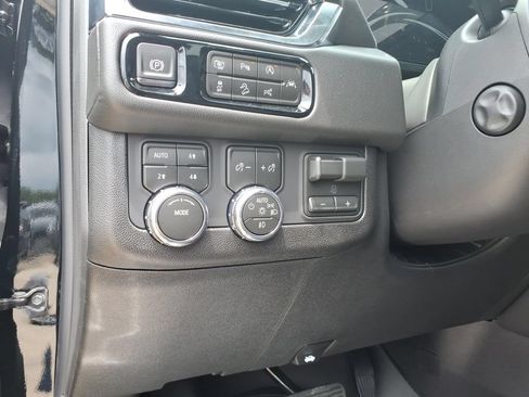 New 2026 GMC Yukon Denali w/ Advanced Technology Package AWD/4WD image 19