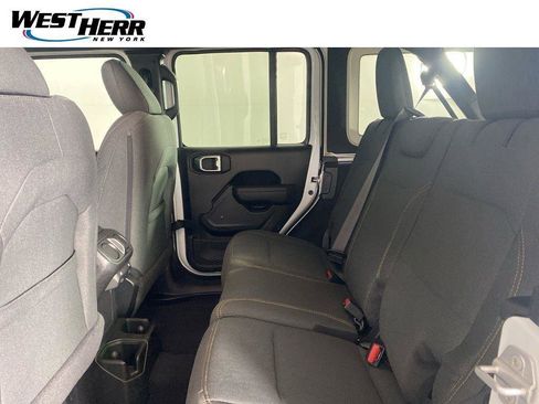 Used 2026 Jeep Wrangler Unlimited Sport AWD/4WD image 17