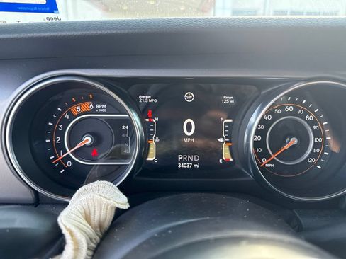 Used 2021 Jeep Wrangler Unlimited Sport AWD/4WD image 10