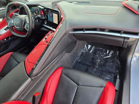 Used 2024 Chevrolet Corvette Stingray Preferred Cpe w/ Battery Protection Package RWD image 19