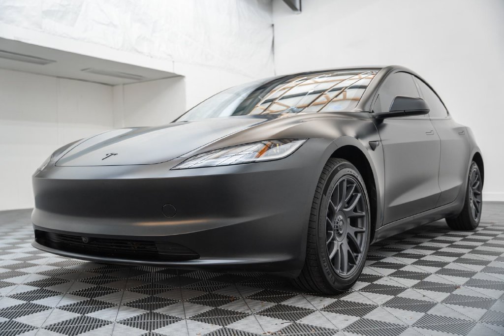 Used 2026 Tesla Model 3 RWD image 3