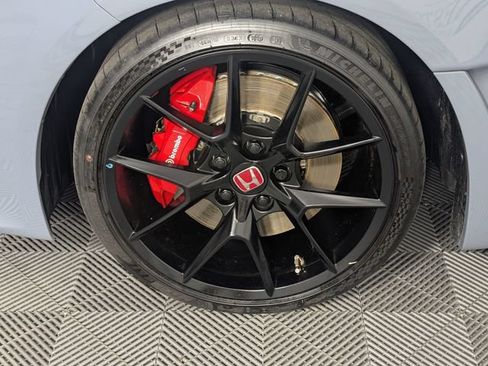 Used 2025 Honda Civic Type R image 8