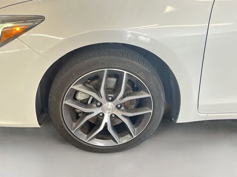 Used 2020 Acura ILX w/ Premium Package image 29