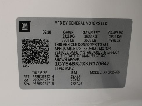 Used 2019 Cadillac Escalade Luxury AWD/4WD image 40