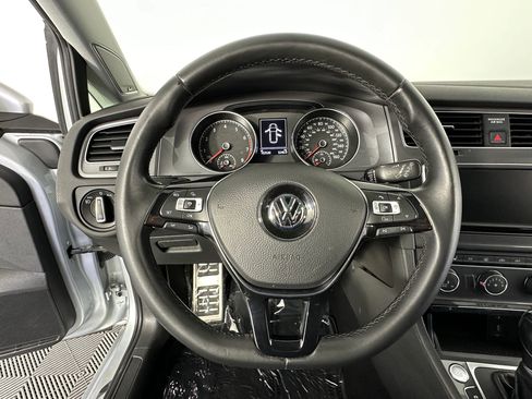 Used 2017 Volkswagen Golf Alltrack SE image 34