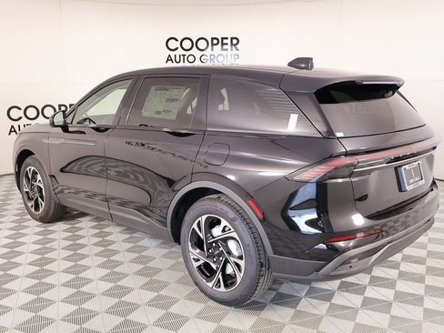 New 2026 Lincoln Nautilus Premier w/ Jet Appearance Package AWD/4WD image 22