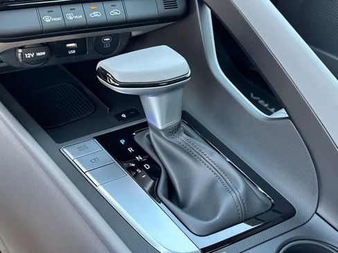 New 2026 Hyundai Elantra Sport FWD image 13