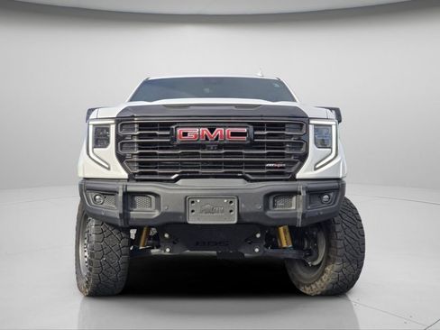 Used 2024 GMC Sierra 1500 AT4X AWD/4WD image 3