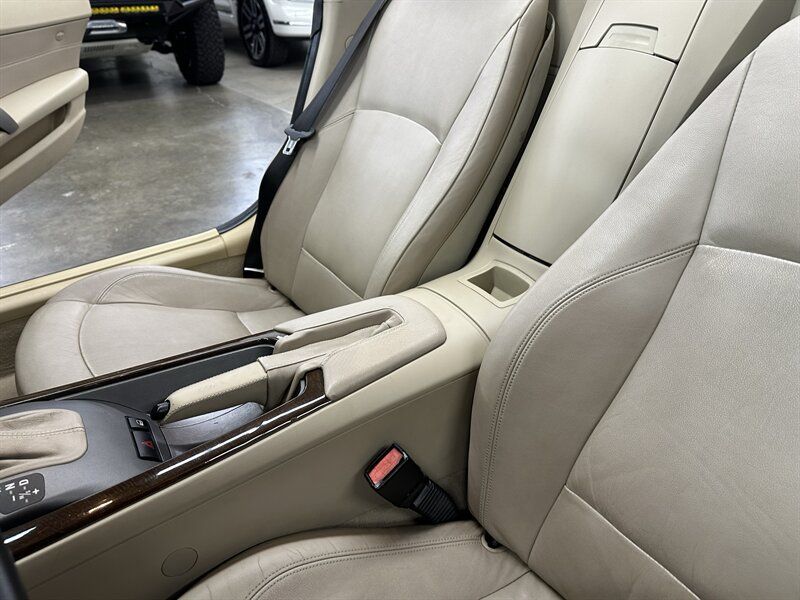 Used 2003 BMW Z4 3.0i RWD image 23