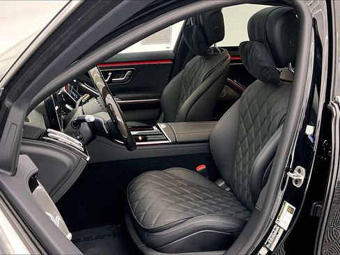 Used 2026 Mercedes-Benz S 580e 4MATIC Sedan image 16