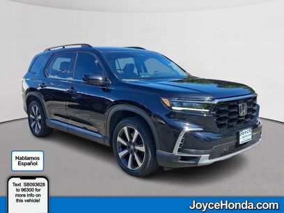 Used 2025 Honda Pilot Touring