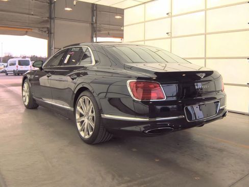Used 2020 Bentley Flying Spur W12 image 16